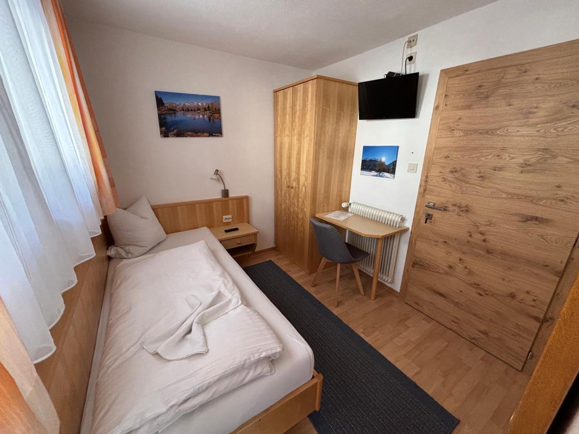 Appartement Pension St. Sebastian Pettneu am Arlberg Exterior photo