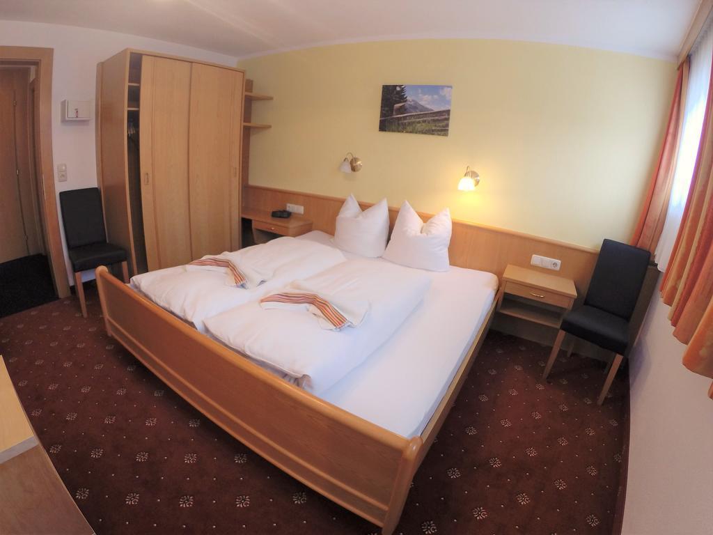 Appartement Pension St. Sebastian Pettneu am Arlberg Exterior photo