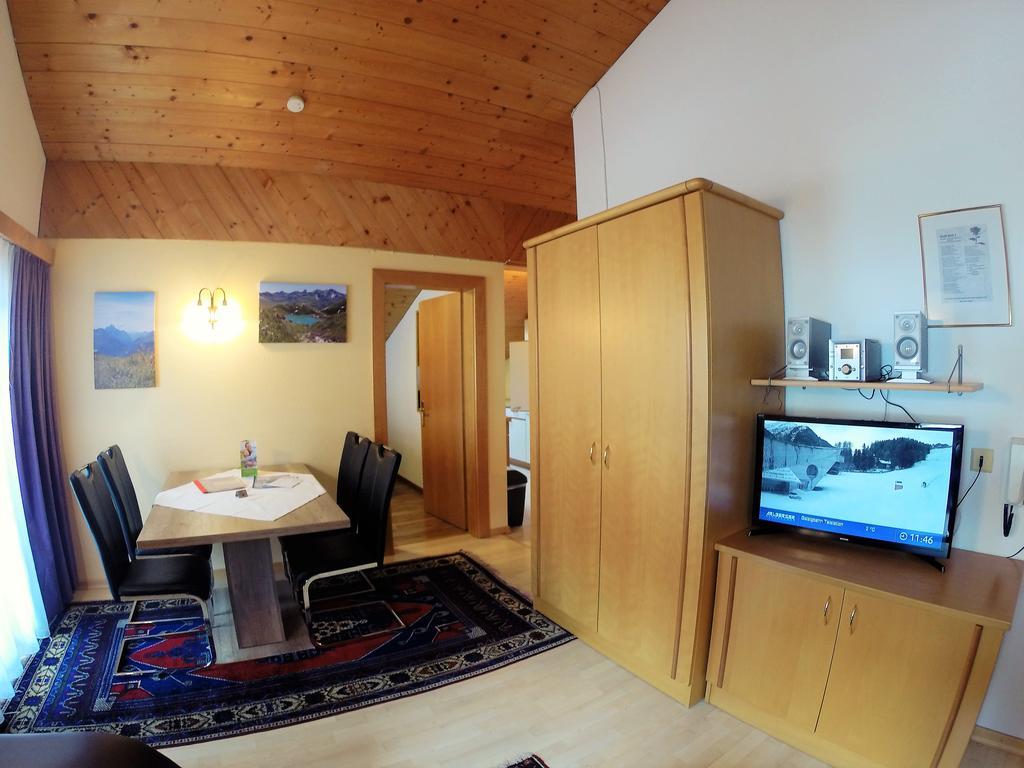 Appartement Pension St. Sebastian Pettneu am Arlberg Exterior photo